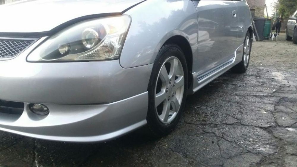 Honda Civic VII nh623m 3D 2001- Błotnik Prawy oraz Inne Części