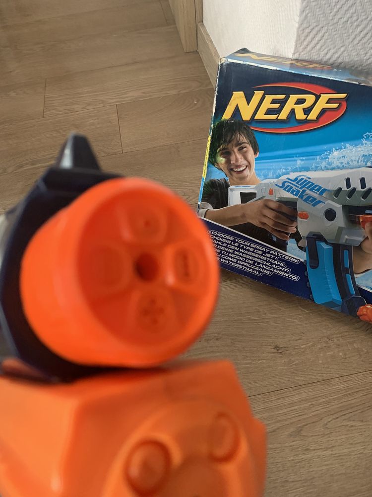 Nerf  pistolet na wode duży