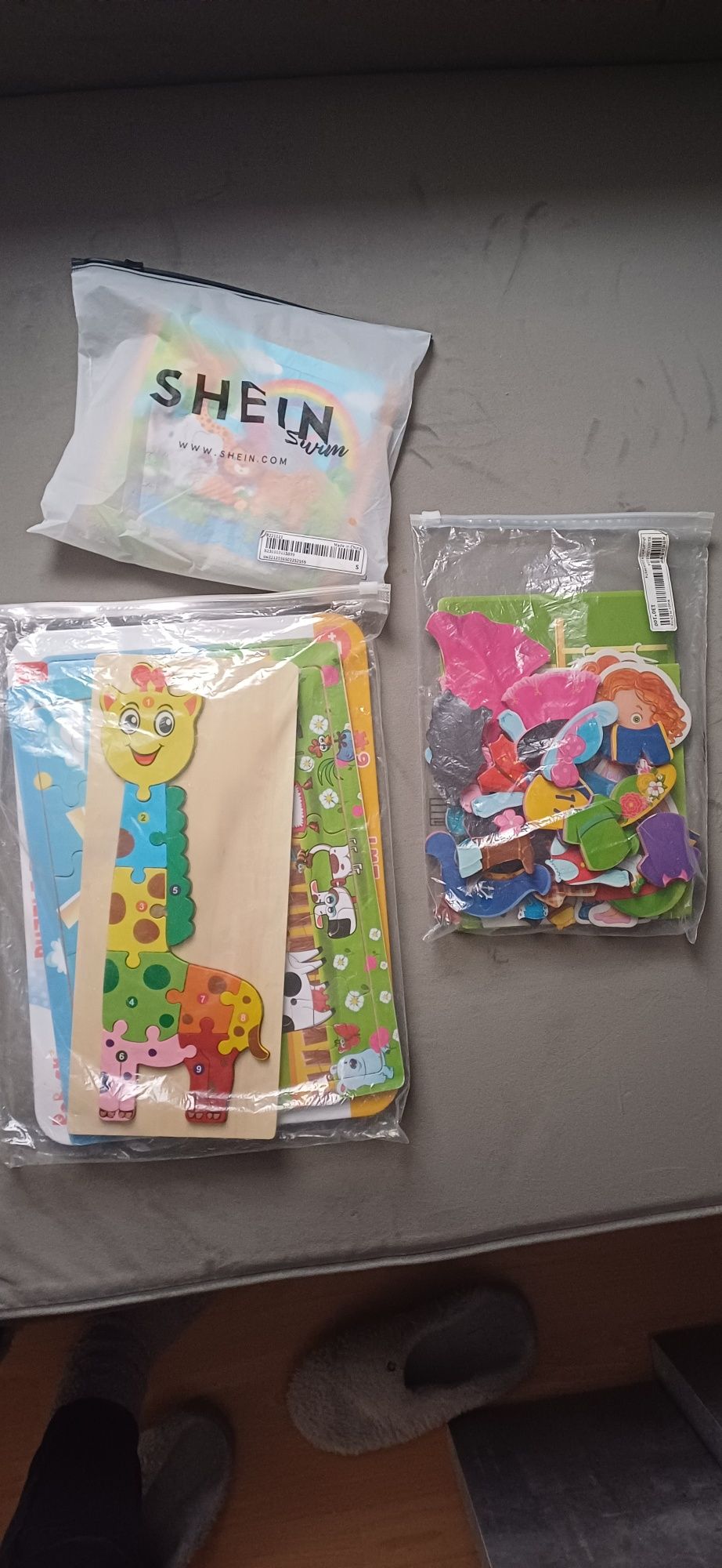 Puzzle ukladanki ubieranka zestaw