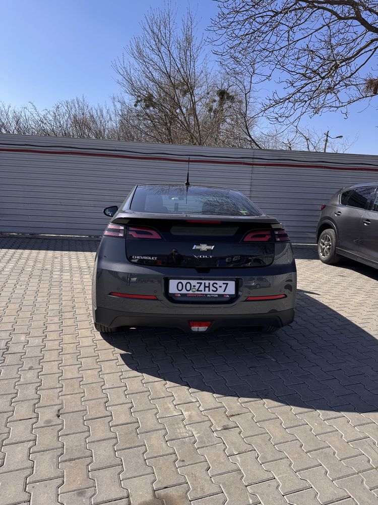 Chevrolet volt Європеєць 2012 р plug-in з зарядкою