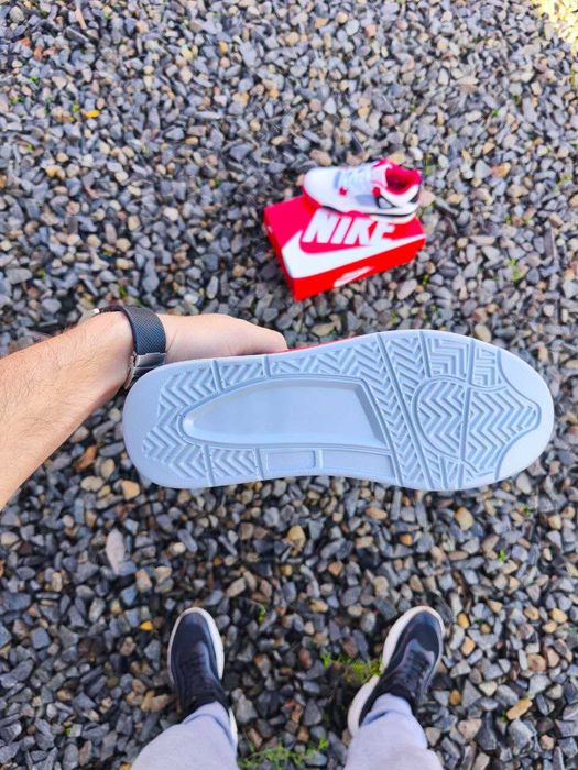 Кросівки Nike Jordan 4 Retro чоловічі демісезонні 41-46