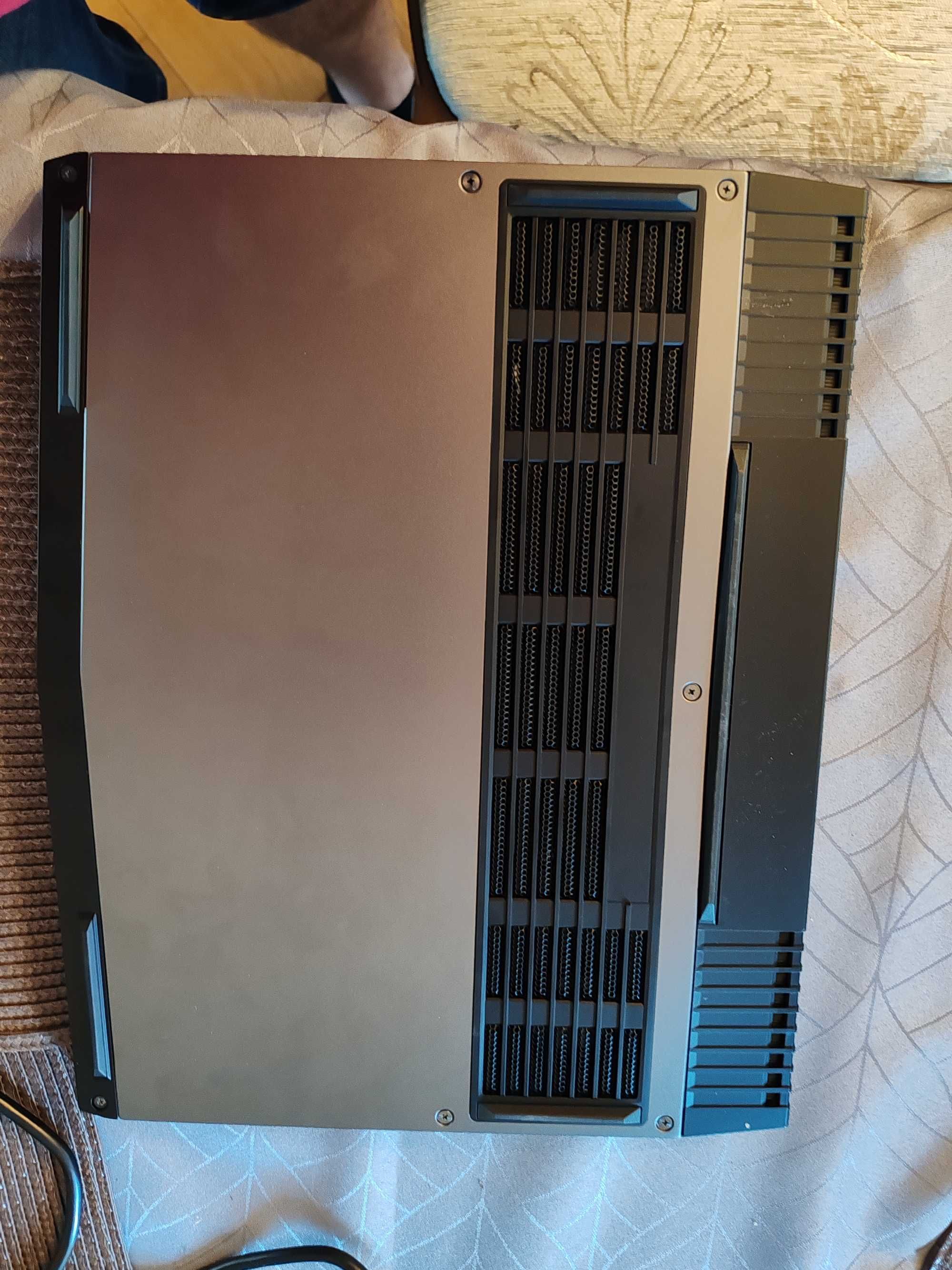 GAMINGOWY Dell Alienware 13r3 i7/16/1TB /Gtx 1060 Dotyk! QHD Oled