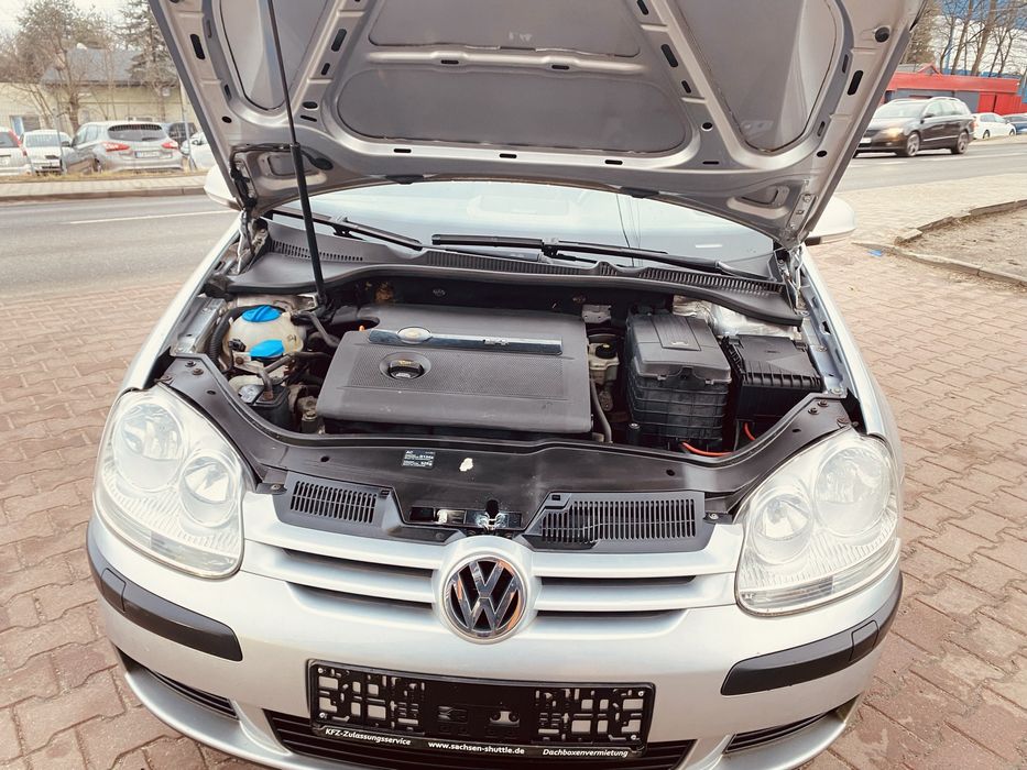 vw golf 5 rok 2005 poj 1.4 5drzwi  klima  alusy
