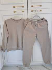 Dres Reserved kolor beżowy r. 158-164 spodnie+bluza