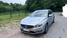 Volvo V60 Volvo V60 D6 Plug-in-Hybrid AWD Summum