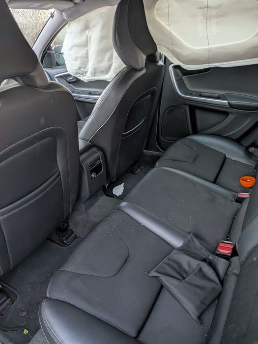 Volvo V60 Cross Country D3