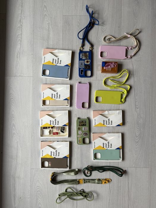 Чохли з карабінами на iphone 13 pro max