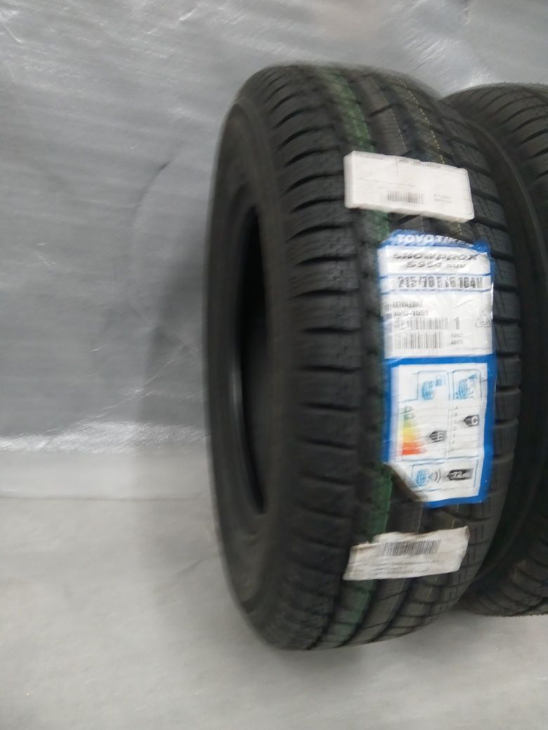 Opony zimowe 215/70R16 Toyo Snow Prox S954 NOWE