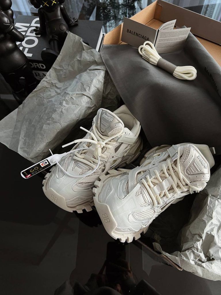 Balenciaga Track