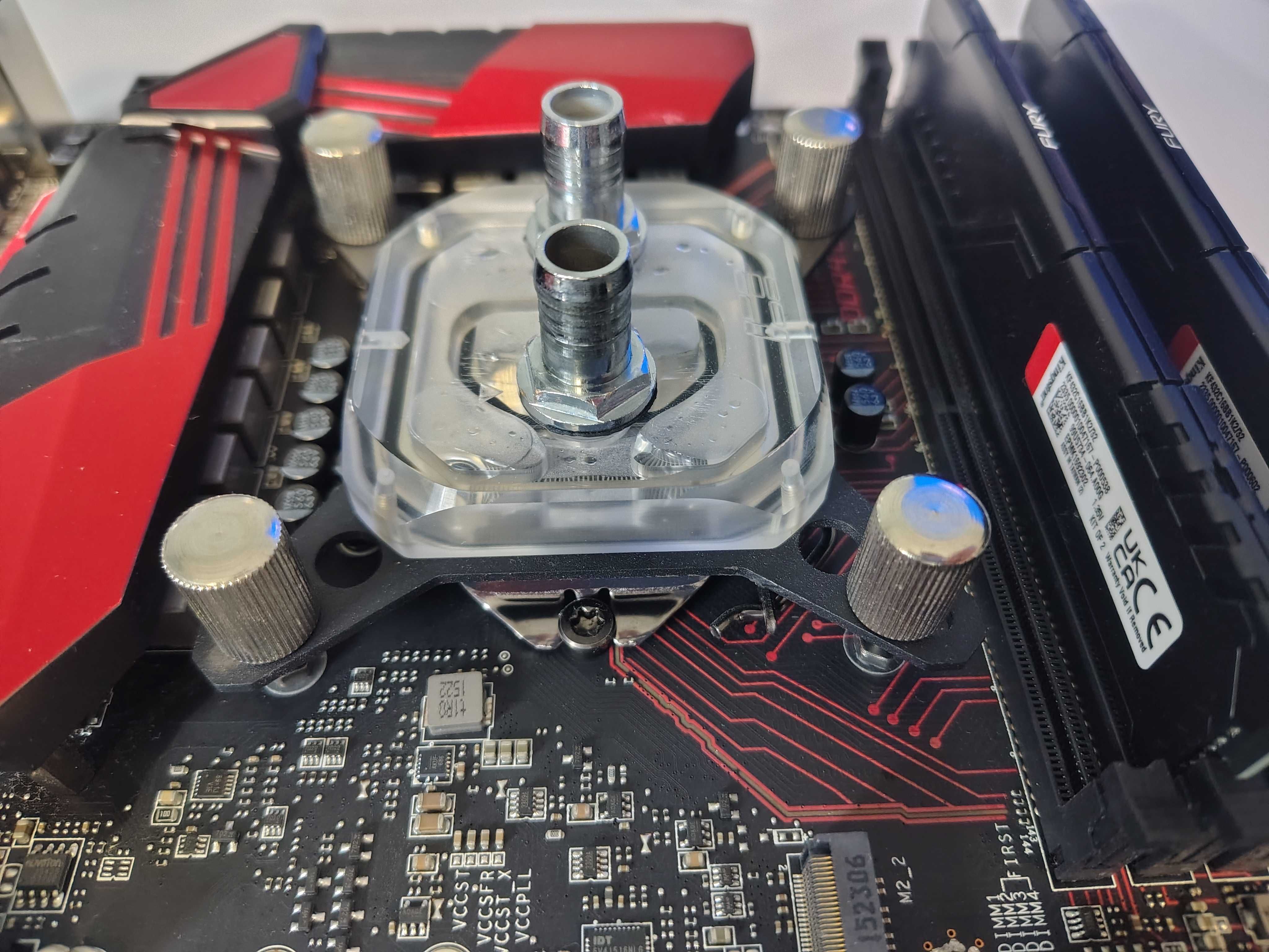 Msi z170 m7 +i7-6700k*4,6GHz водоблок + 32gb Kingston Fury DDR4-3200