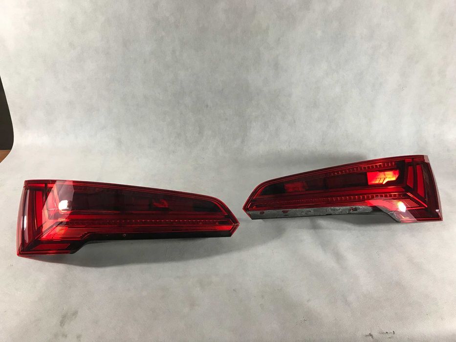 AUDI Q5 80A фонарі фари задні рест дорест