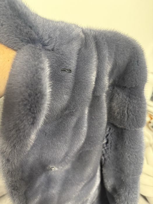 Продам норковвй полушубок , цельные пластины