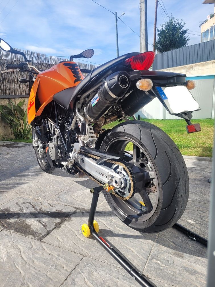 KTM Superduke 990