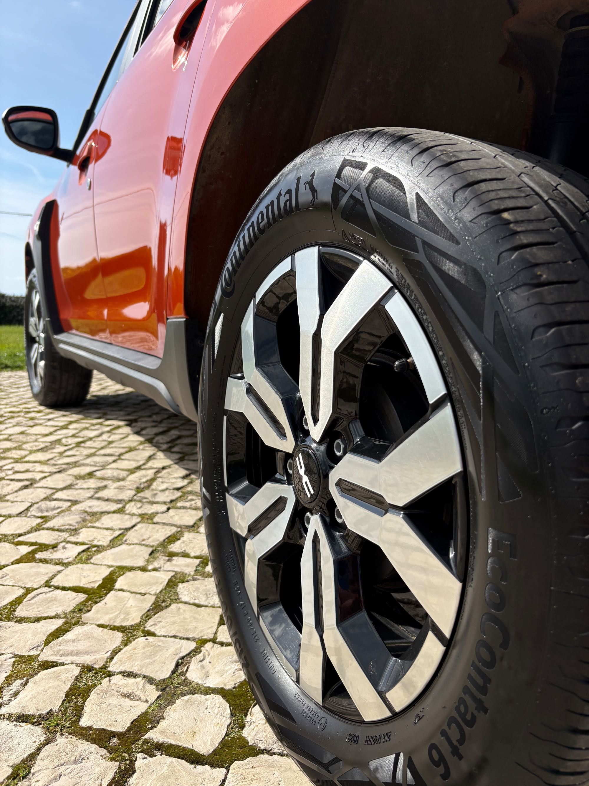 Dacia DUSTER 1.3 TCe 130 CV Journey+ (Premium) – 2023 – Only 28,000km!