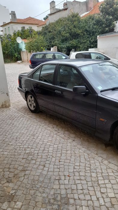 Bmw e36 318tds sedan