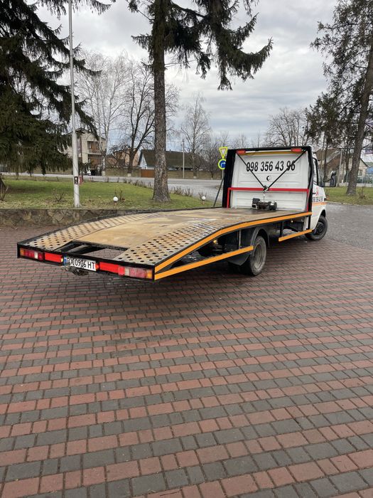 Мерседес Спрінтер Евакуатор спарка