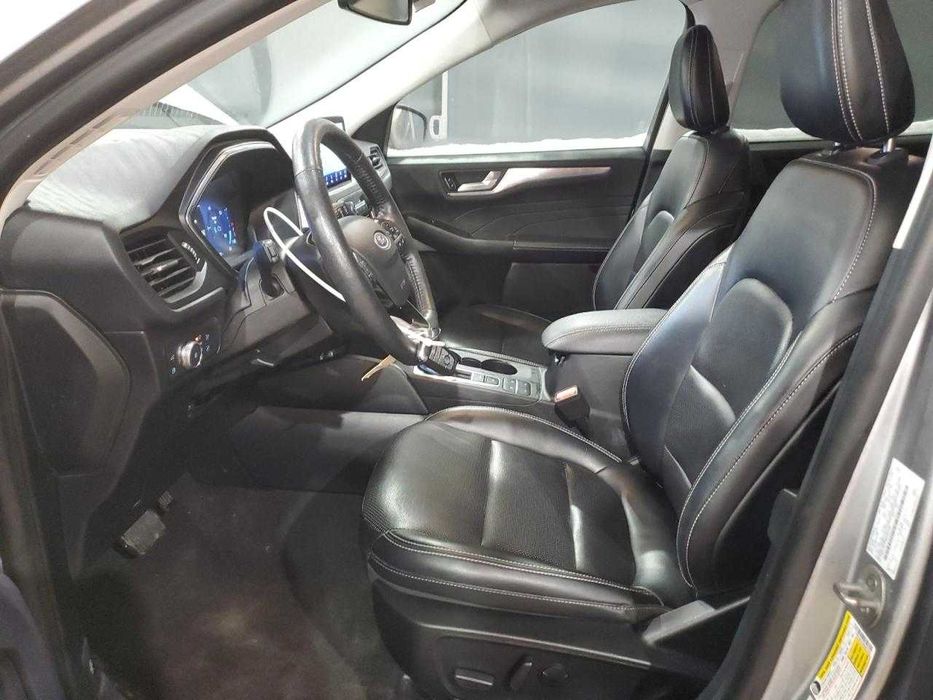 2021 Ford Escape Titanium