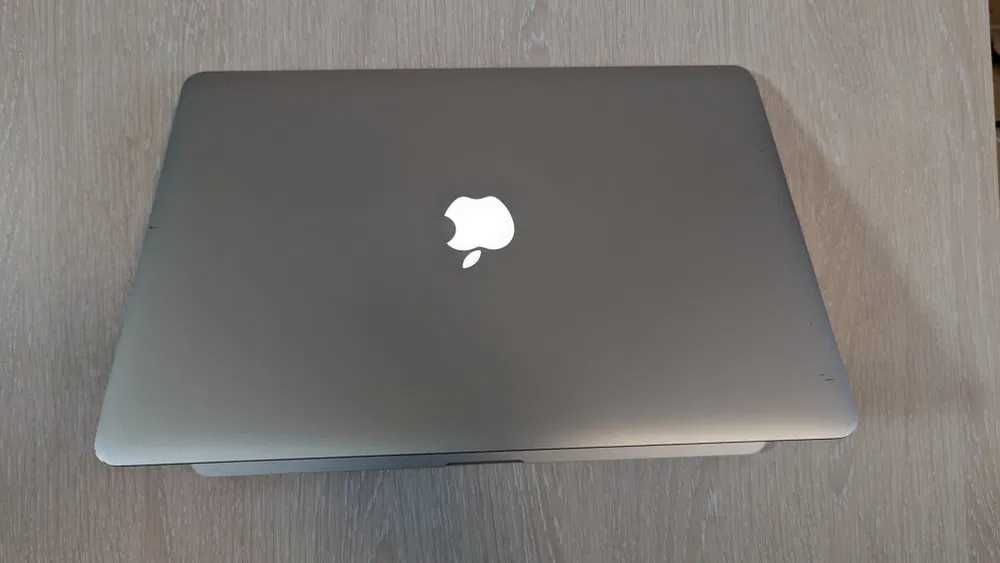 MacBook Pro retina 15” | Intel I7| 16gb RAM| GT 650 | 256gb SSD A1398