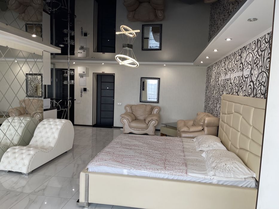 Подобова оренда квартири VIP с панорамным видом 95 квартал. Центр