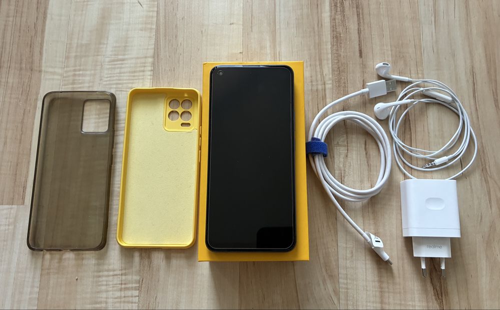 Realme 8 4/64GB stan bdb!