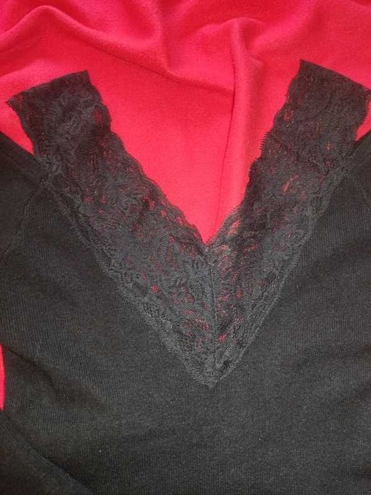 Bluzka/sweterek z koronką, rozm.S/M - Bluzka NA ŚWIĘTA, WIGILIĘ