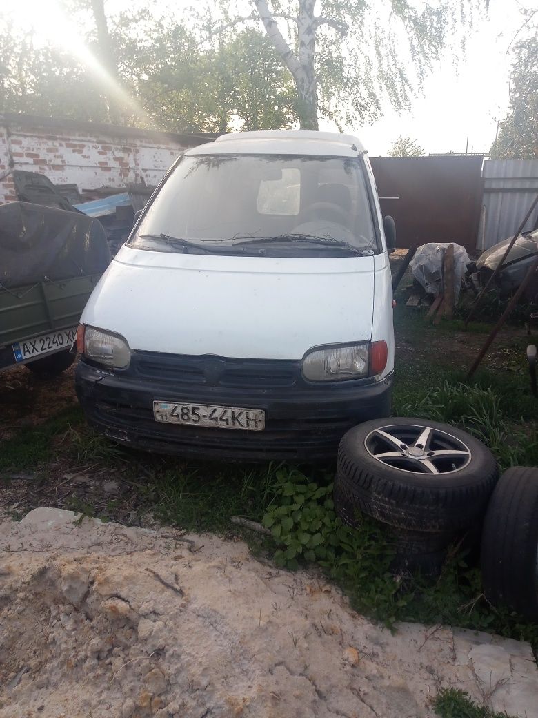 Ниссан ванетте карго