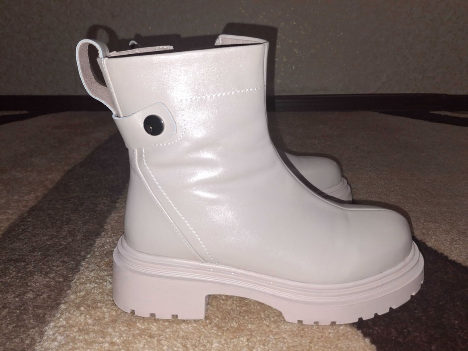 Зимові жіночі черевики