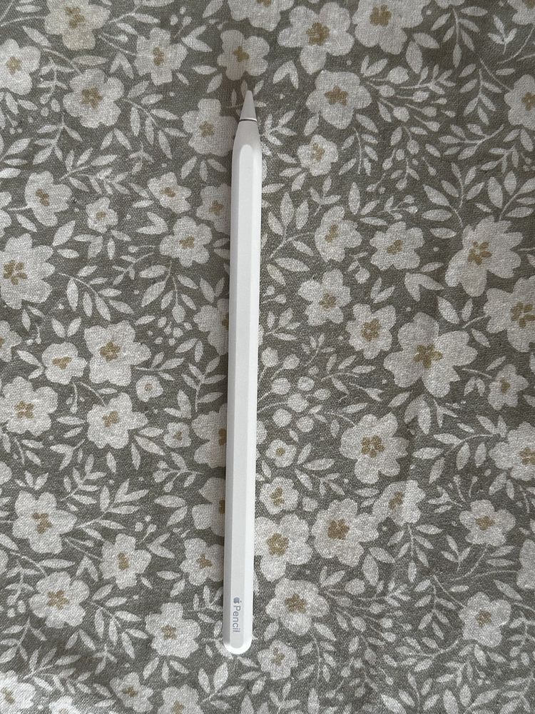 Продам Apple Pencil 2