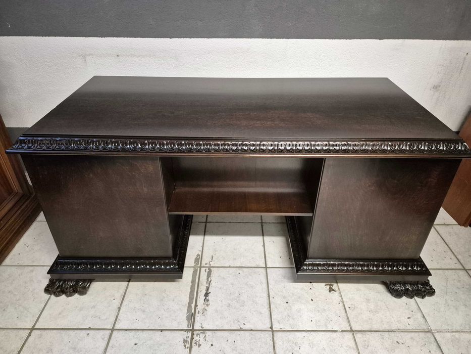 Stylowe biurko na lwich łapach antyk