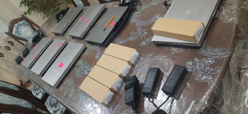 Ноутбук не убиваемий 4ядерний,1gb відяха,500gb hdd,16gb озу,нова батар