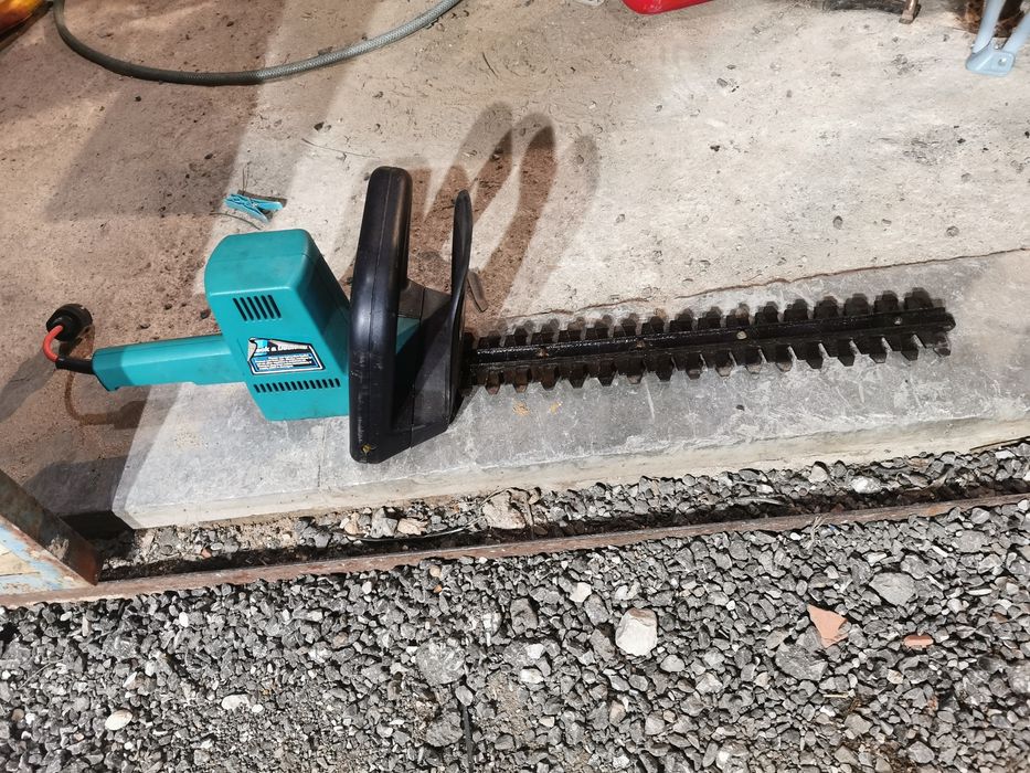 Corta cebes black & Decker gs400