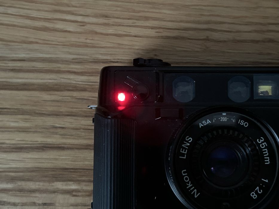Aparat analogowy Nikon L35AF