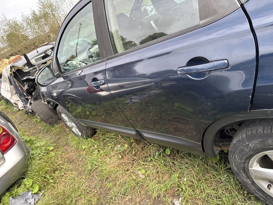 Дверка Двері дверь Nissan Qashqai J10 Ніссан Кашкай дж10 07-13