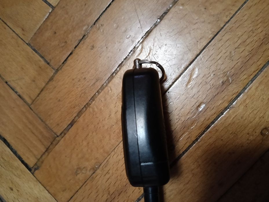 Брелок автосигнализацыи Sheriff 5BTX900LCD.