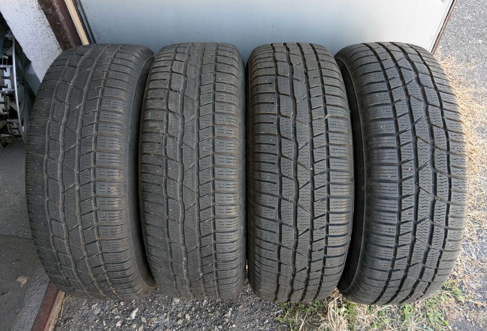 Шини/Резина зимові Continental  215.60.16  4-6мм