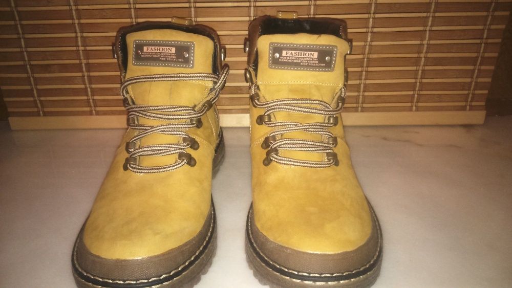 Ботинки зимние 41 размер,FASHION