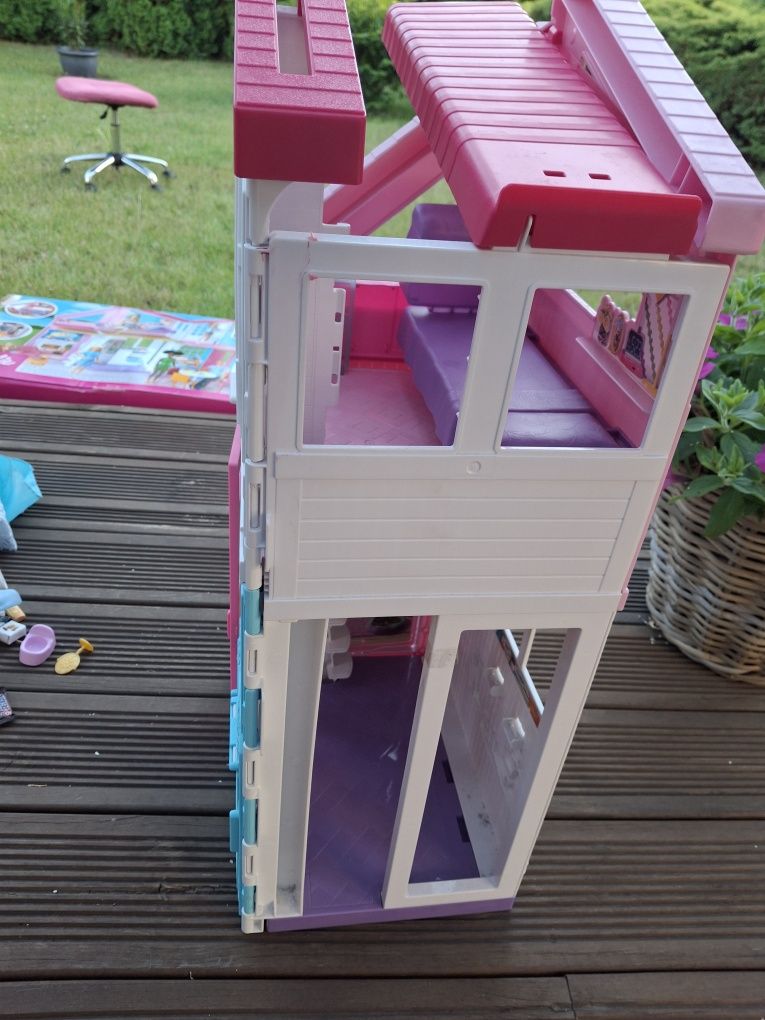 Domek dla lalek barbie