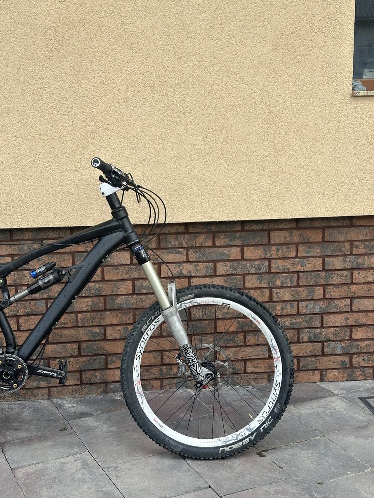 Двух подвес Lapierre froggy 318 , rock shox totem , saint , avid code