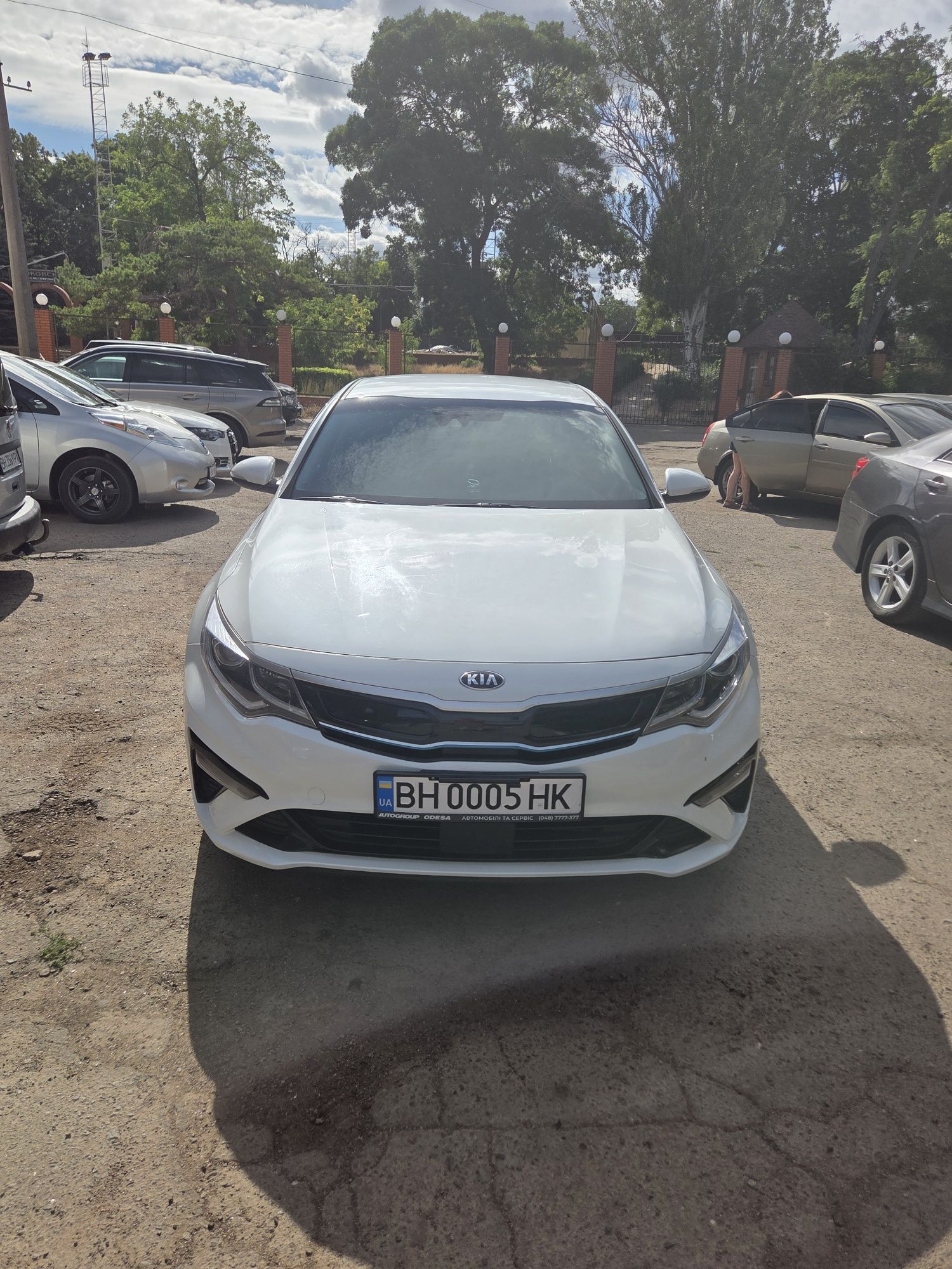 Продам Kia optima hibrid plag in