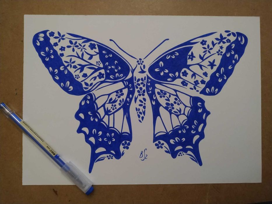 Rysunek: motyl - cienk - blok t. A4 250 g/m