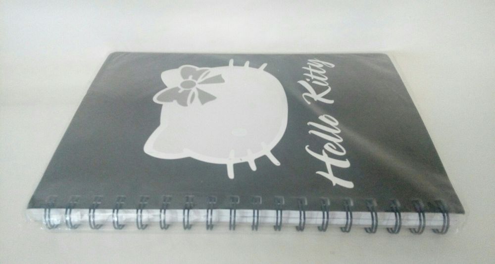 Cadernos escolares com caneta, Hello Kitty NOVOS