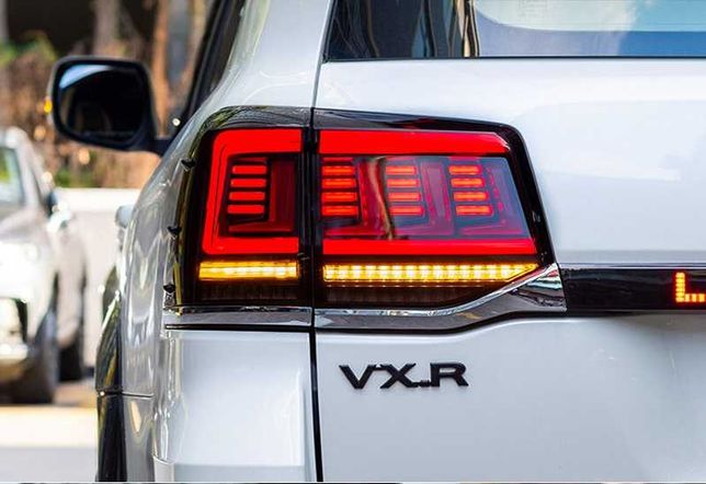 Задние фонари Toyota Land Cruiser 200 (2016-2021) тюнинг Led оптика