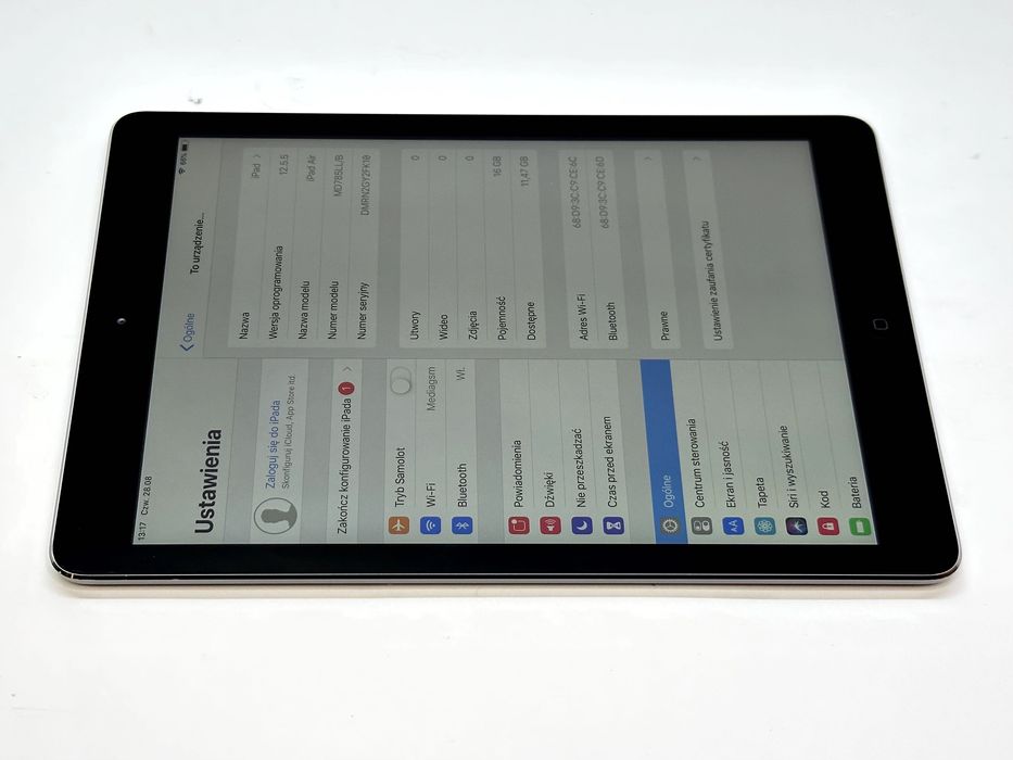 zadbany iPad Air a1474 wifi 16gb space gray