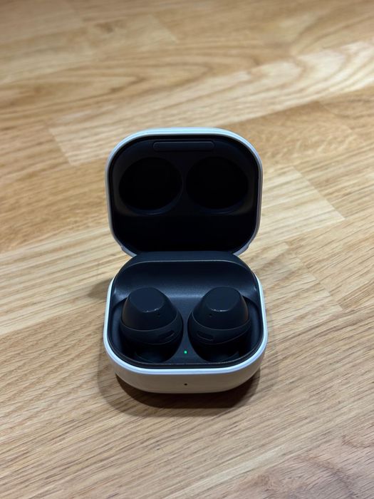 Bezprzewodowe słuchawki douszne Samsung Galaxy Buds FE