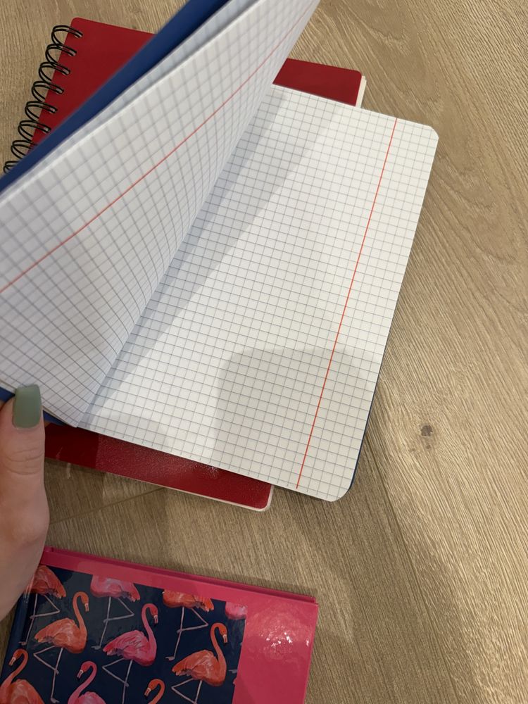 Zestaw zeszytów w kratke 3 sztuki