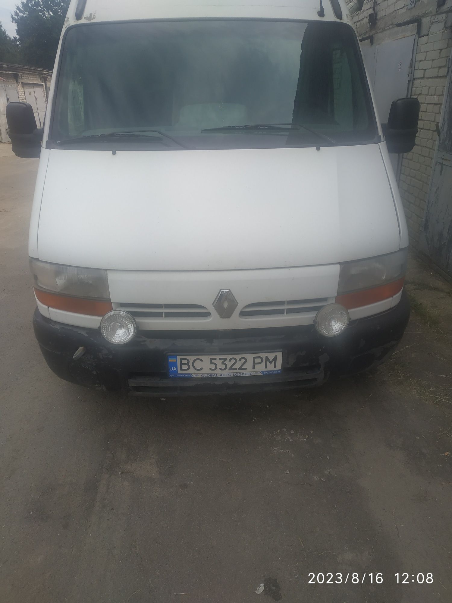 Продам Renault Master