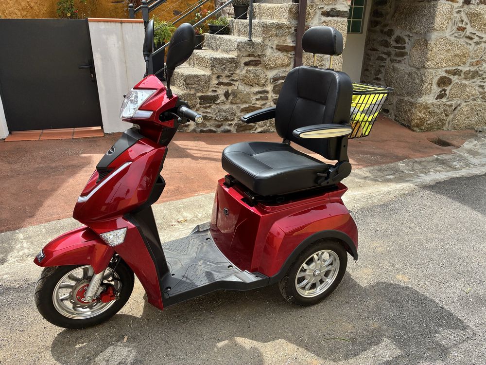 Cadeira de Rodas Eléctrica