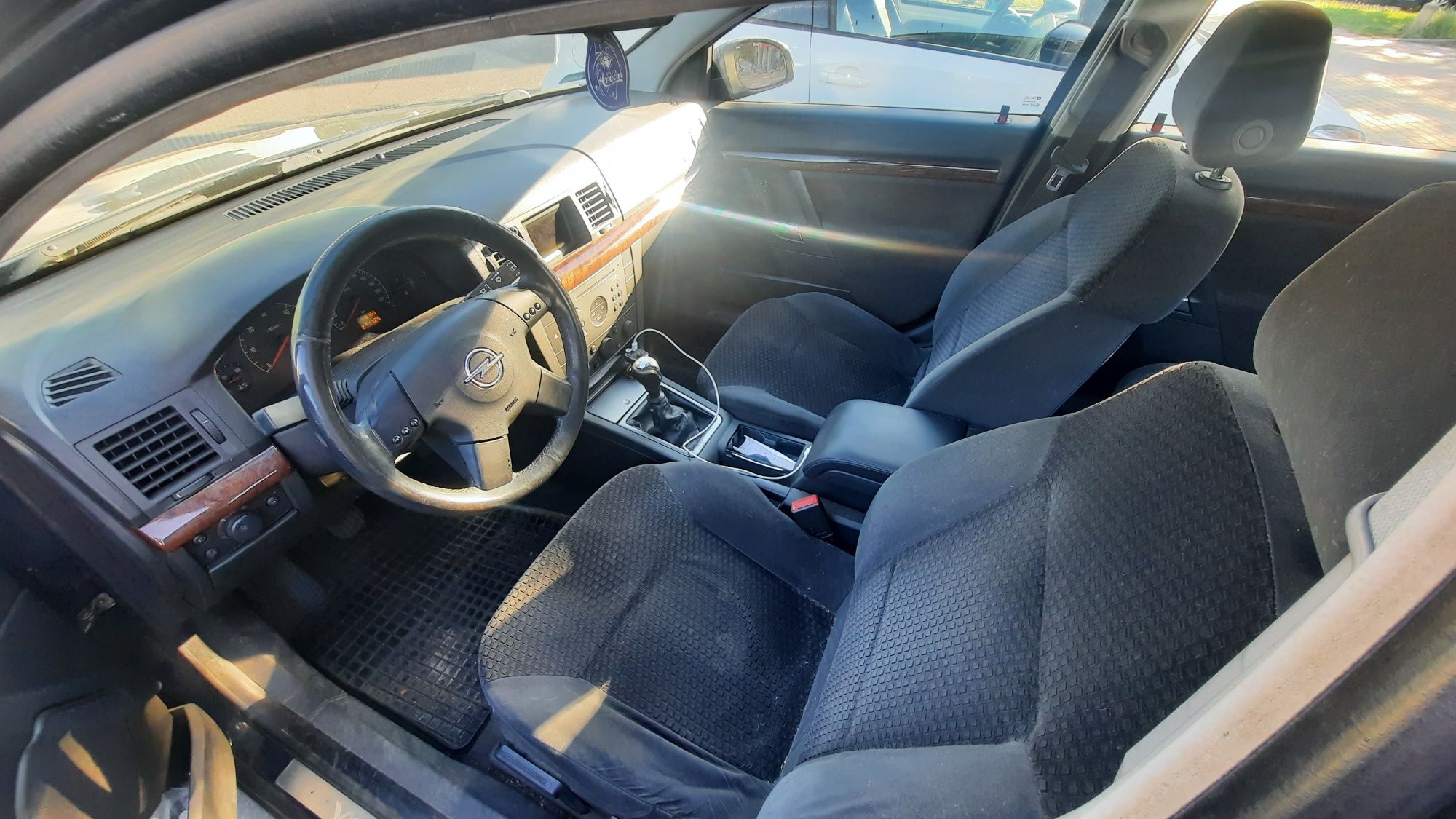 Opel VECTRA C 2002 2,2 Diesel