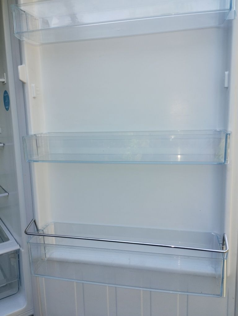 Lodówka total no Frost