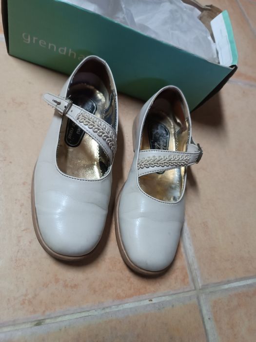 Sapatos comunhão para menina